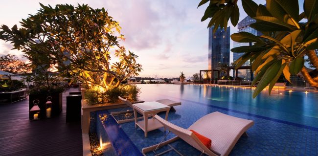 Best hotels with rooftop pools in Singapore