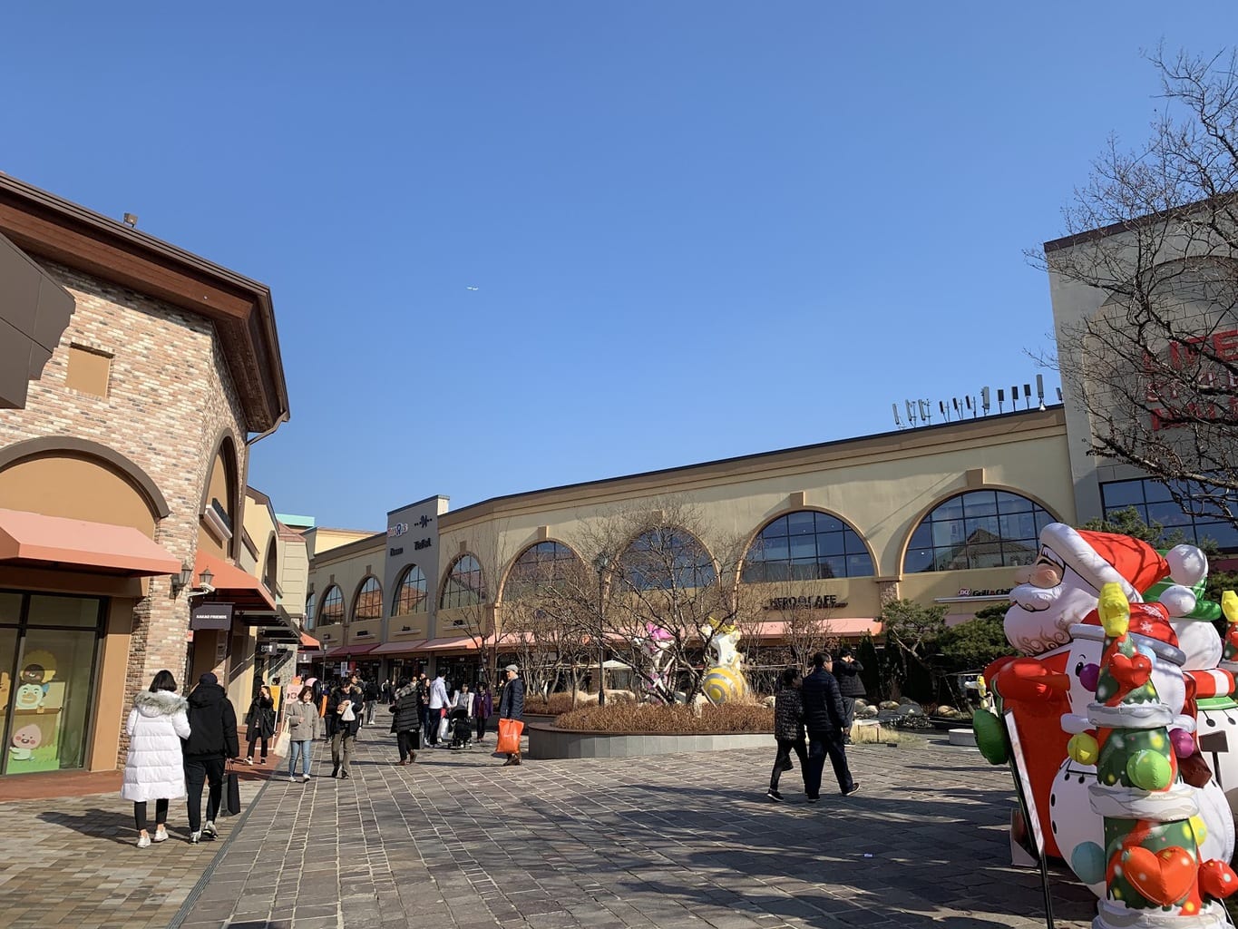 Lotte Premium Outlet in Giheung, Gyeonggi Province